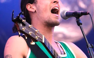 Justin Nozuka