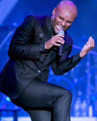 Kenny Lattimore