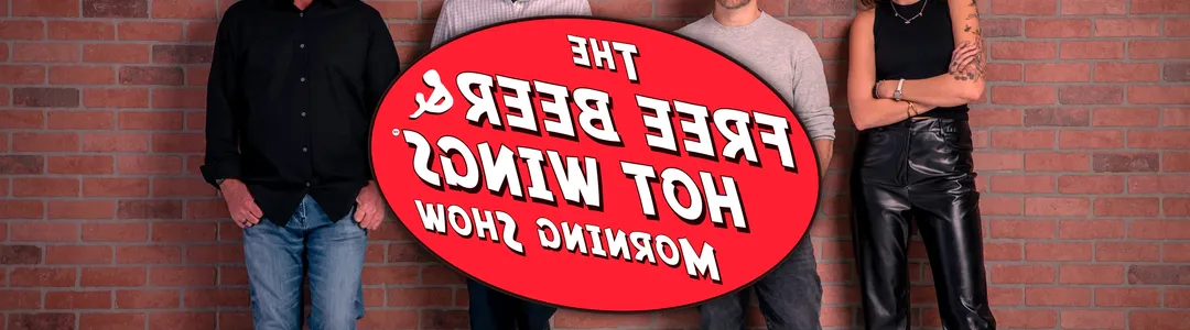 Live At Night With Free Beer And Hot Wings