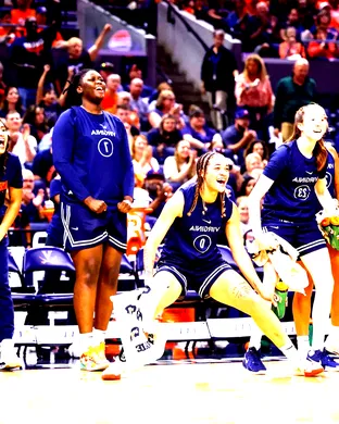 Sprouts Farmers Market espnW Invitational: UConn Women's Basketball vs. LSU & Virginia Women's Basketball vs. Kentucky