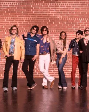 Yacht Rock Revue
